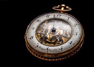 black-background-classic-clock-295884