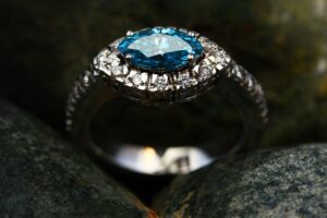 ring-2405145_1920